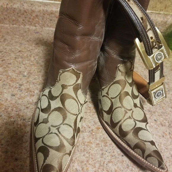 coach boots - Picture 4 of 4